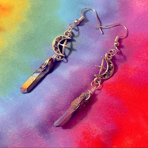 💥2 for $20💥★Rainbow Quartz Moon & Star Earrings★ - Picture 2 of 3